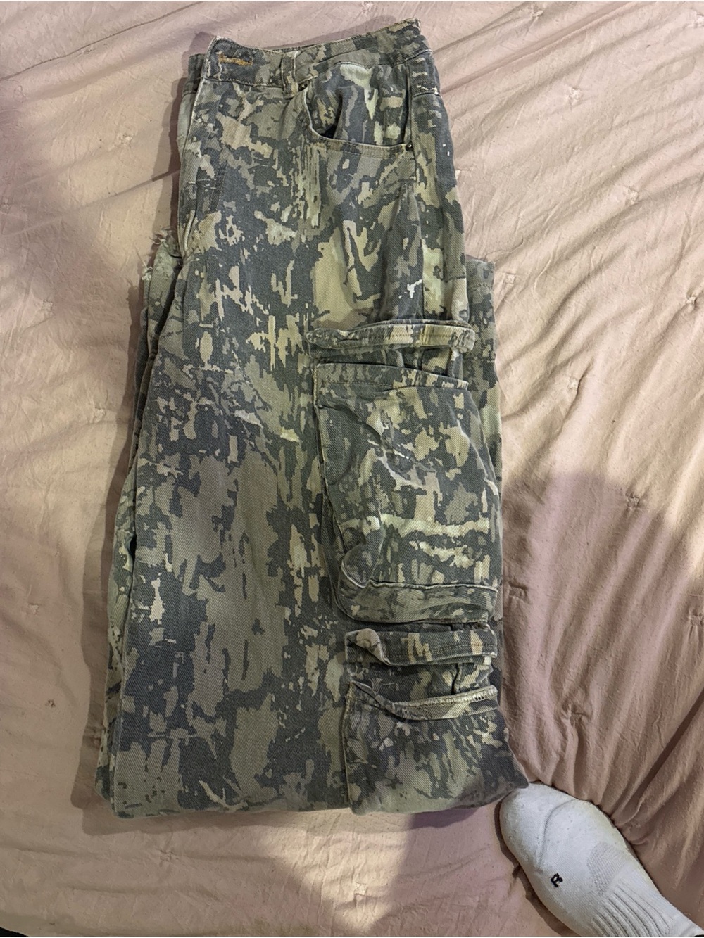 Rehab Lab Beige and Olive Camo Cargo Pants - Picture 4 of 4